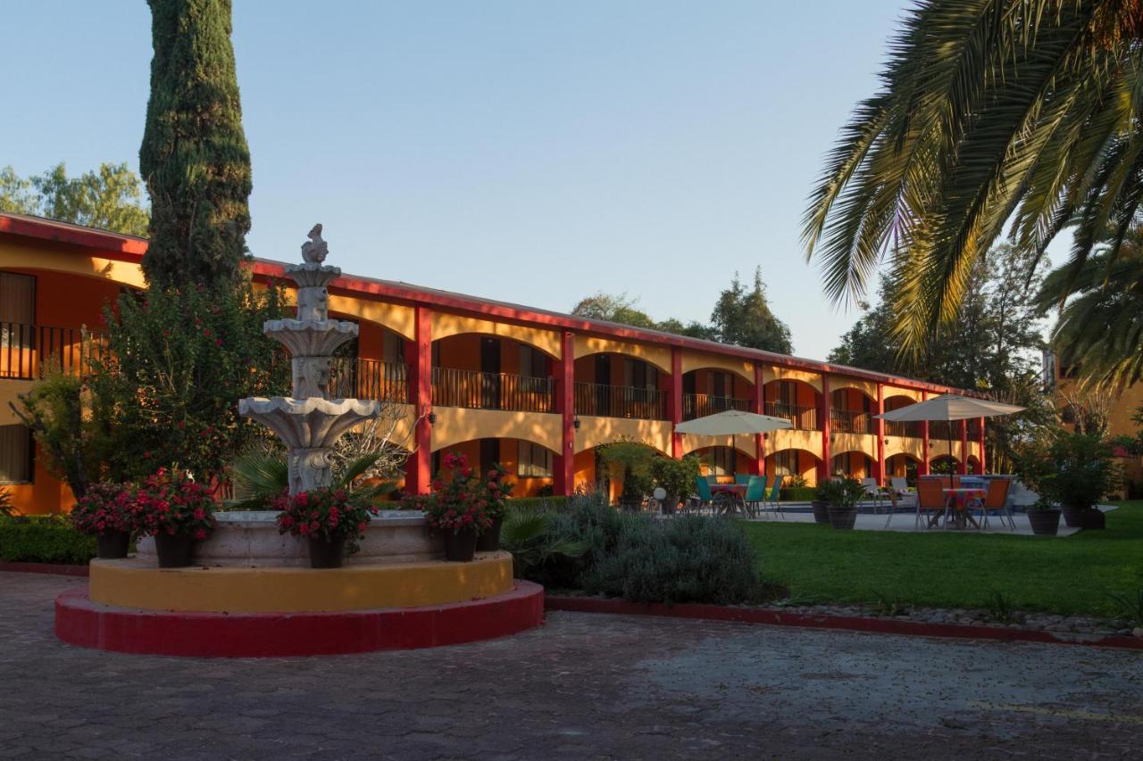 La Gloria De Calvillo Hotel Exterior photo